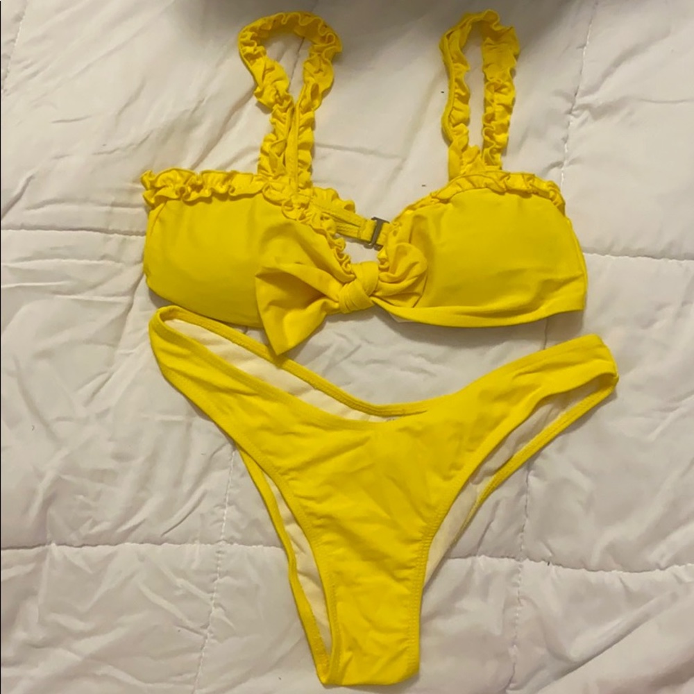 High waist yellow bikini